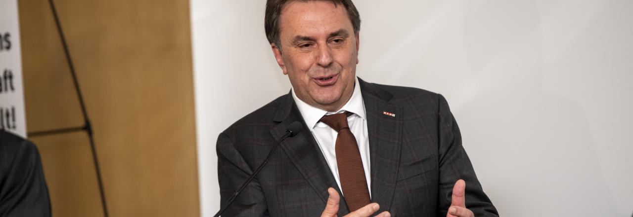Wolfgang Ecker einstimmig zum Präsidenten der WKNÖ gewählt