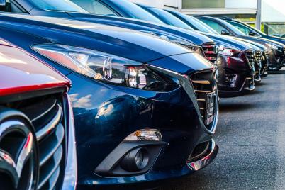 Kfz-Zulassungszahlen brechen weiter ein, Fahrzeughandel fordert Öko-Prämie