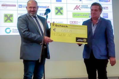 Knapp 1.200 Euro-Spende für Hilfswerk Niederösterreich