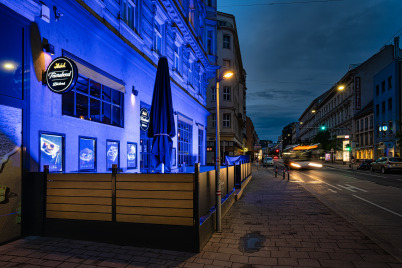 Ströck-Feierabend macht blau