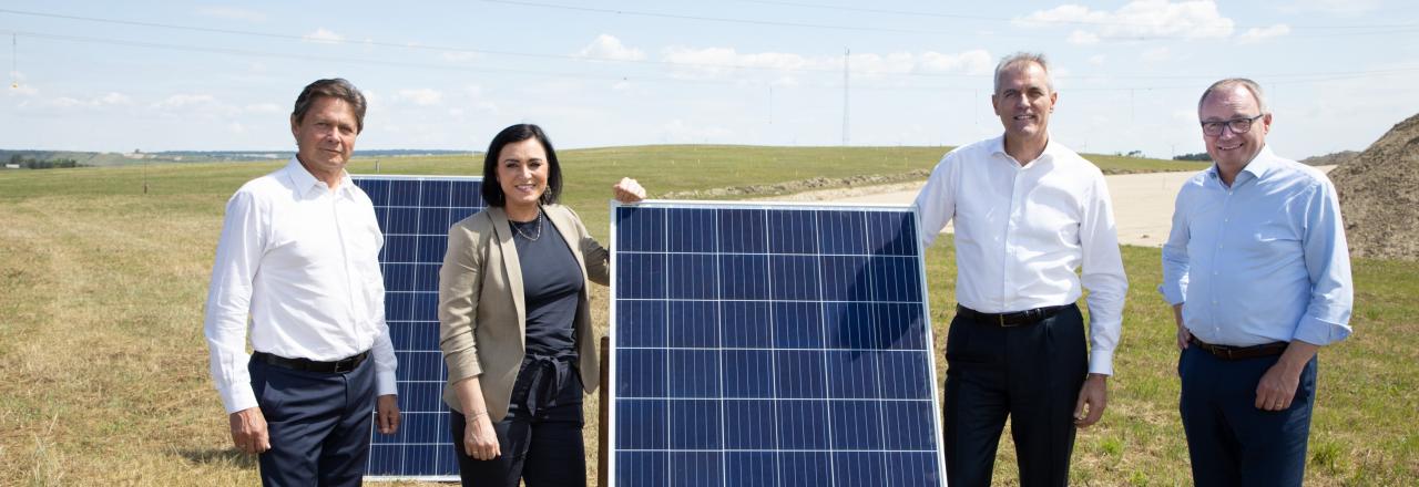 OMV und VERBUND starten den Bau der größten Flächen-Photovoltaikanlage in Österreich