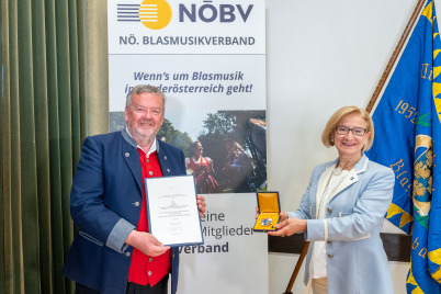 Großes Goldenes Ehrenzeichen für Verdienste um das Bundesland Niederösterreich für Peter Höckner